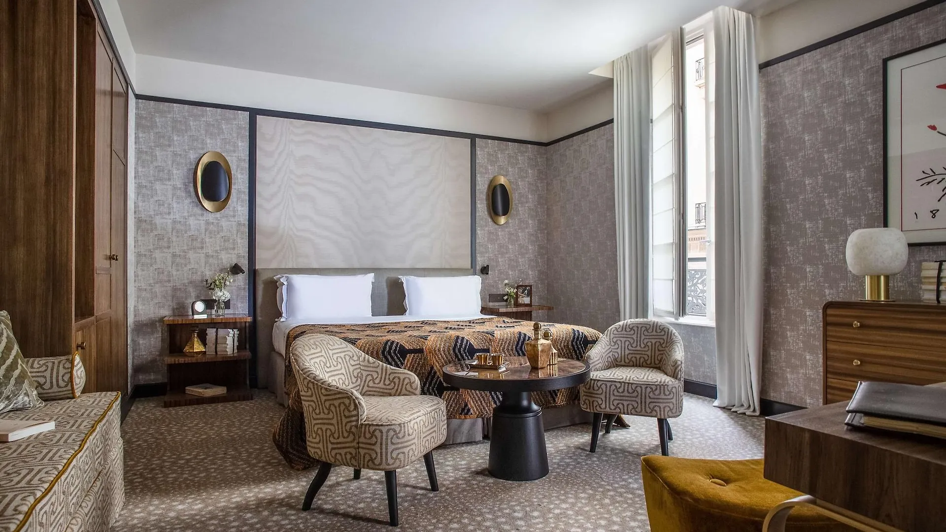 Esprit Saint Germain 5* Paris