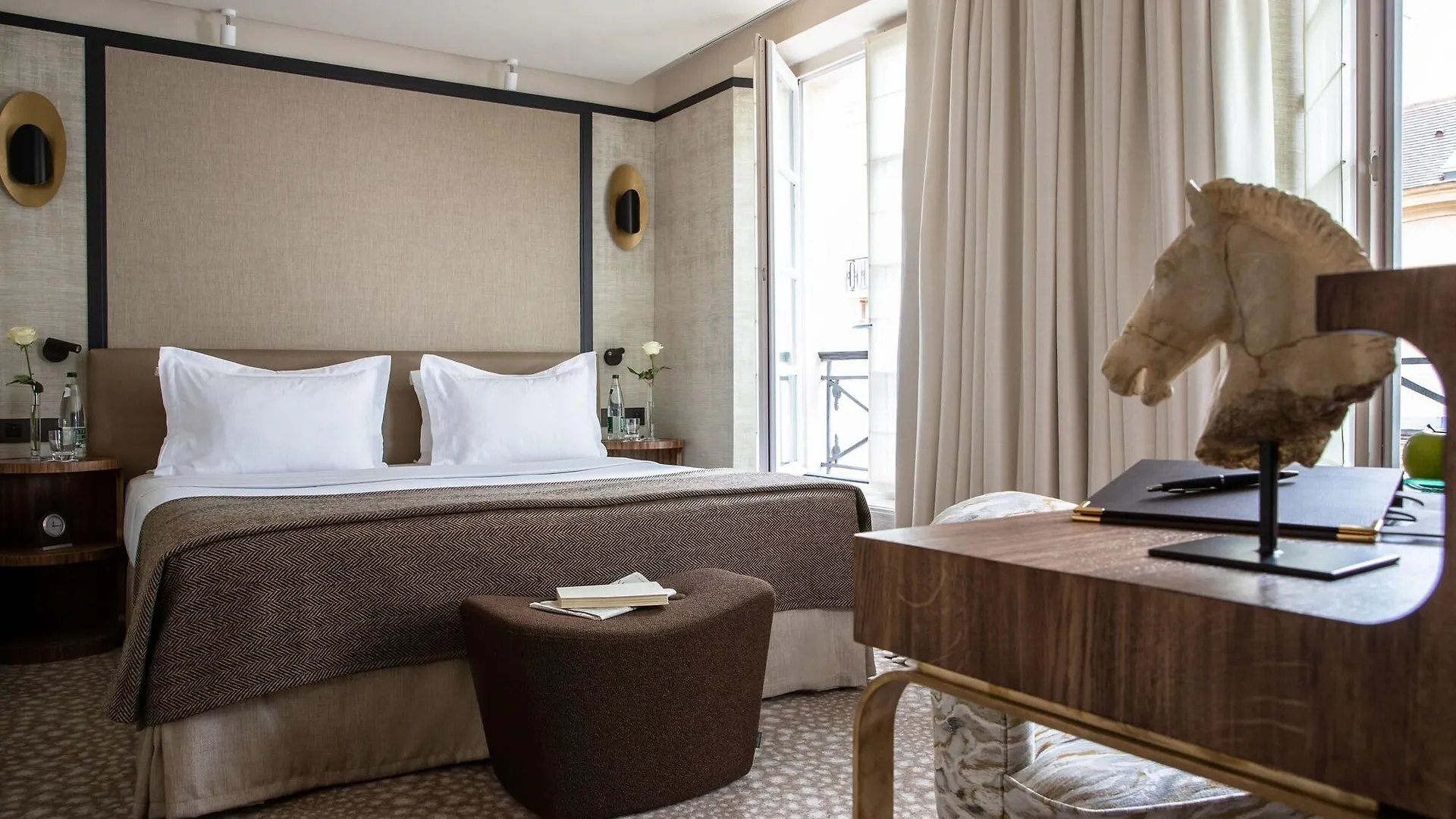 Esprit Saint Germain Otel 5*