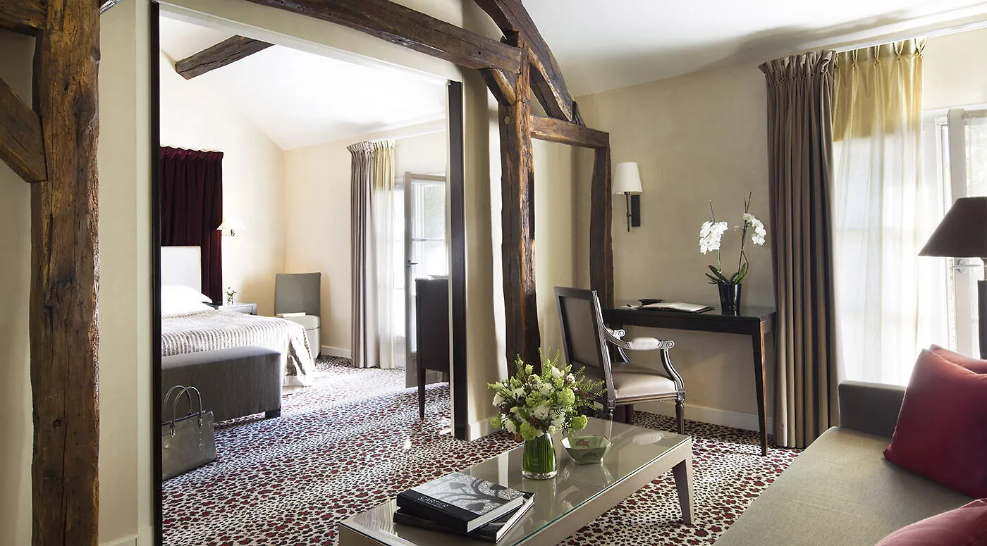 Esprit Saint Germain Otel 5*